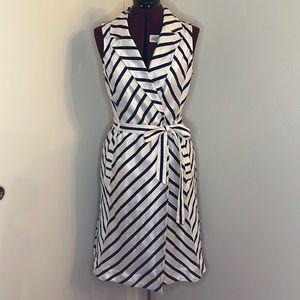 Banana Republic navy and cream chevron stripe wrap dress